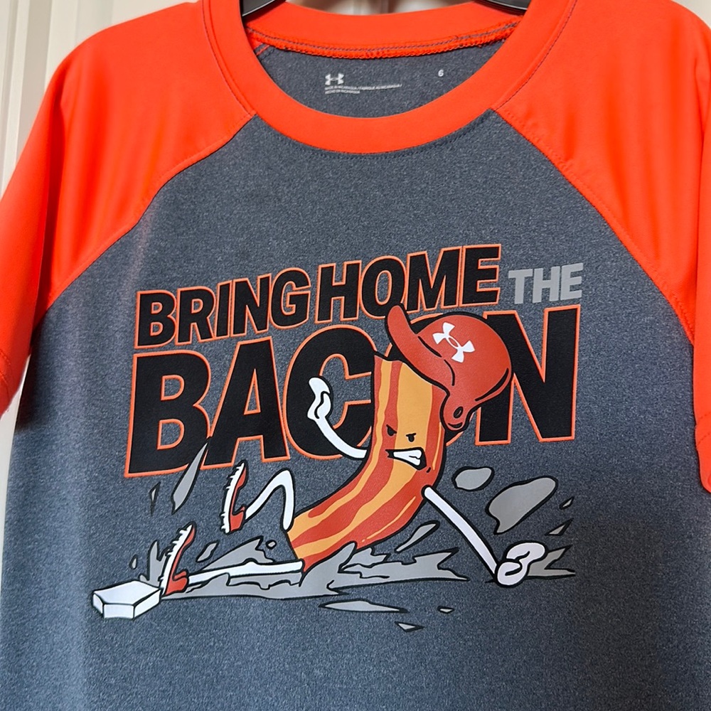 Under Armour baseball tee